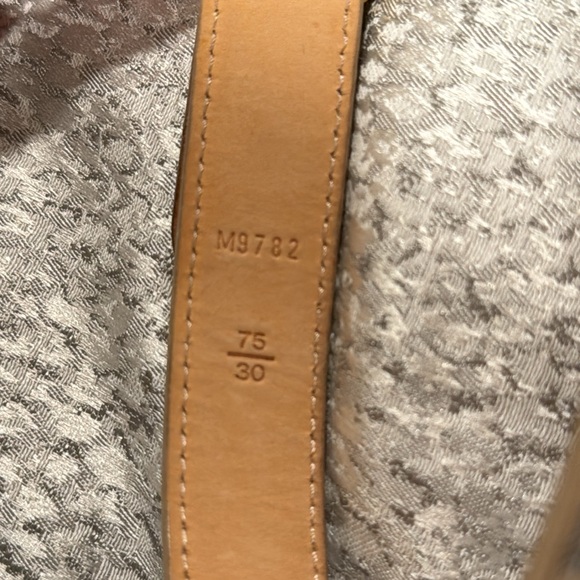 Louis Vuitton Woman’s Belt - Picture 6 of 9